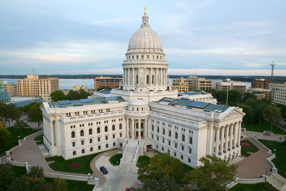 Capitol fr twr crane 2335.jpg