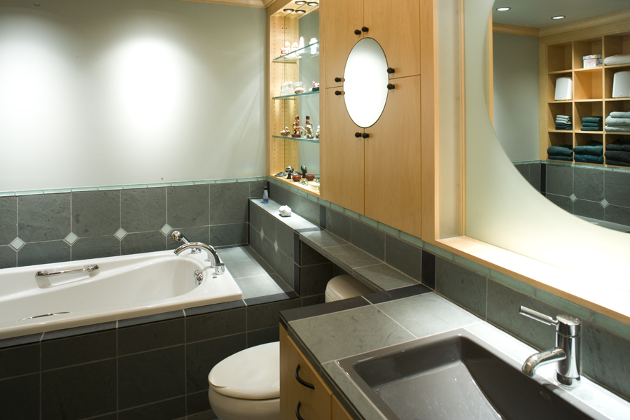 Tabisinske 3923 0706 Bath WEB.jpg