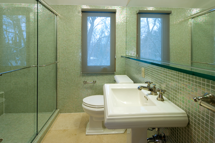 Schorr 4488 _H2T9440 MOD WEB.jpg