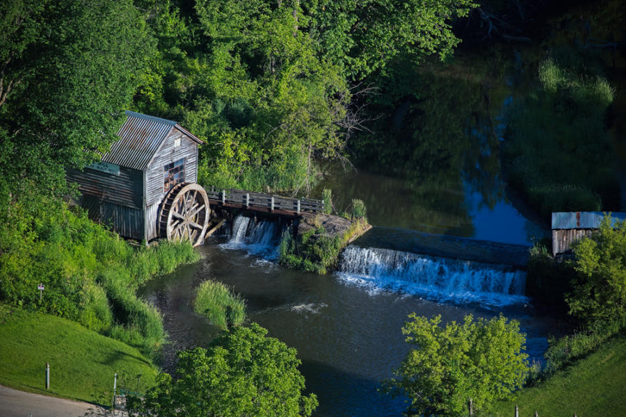 Weidemann 4735 Hyde Mill_MG_5098 8by12.jpg