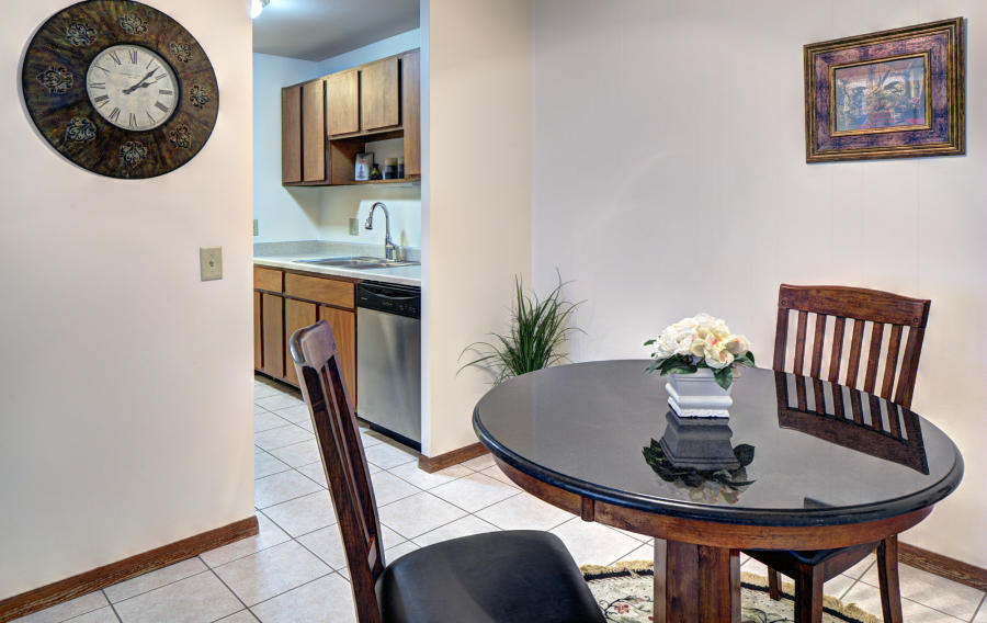 Sauk Creek 4750 Midvale_MG_9915_16_17_18_19_20_Fusion-Interior MOD.jpg