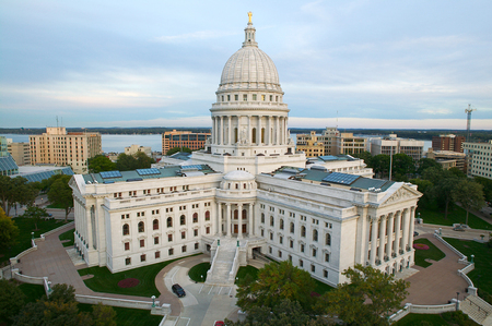 Capitol fr twr crane 2335.jpg