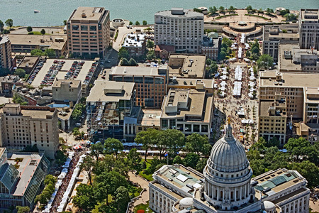 Capitol during Art Fair 06 3995 6076