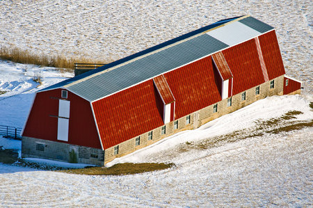 Weidemann-4716-Red-Barn_MG_05988by12-PRT-WEB.jpg
