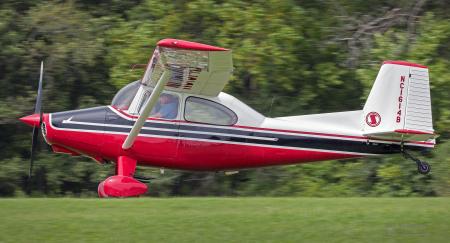 Weidemann-4716-Luscombe-Sedan-Blakesburg-16_MG_3429-SW-Txt-WEB.gif