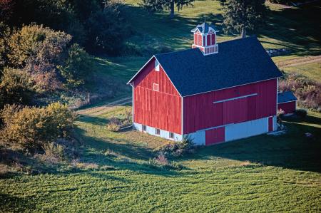 Weidemann-4716-Barn-near-Dane-_MG_2348-WEB.gif