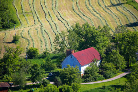 Weidemann 4735 Barn Hayfield_MG_4918 8by12.jpg