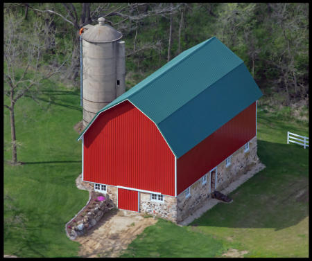 Weidemann 4744 Barn Pierceville_MG_9298 SRIV.jpg